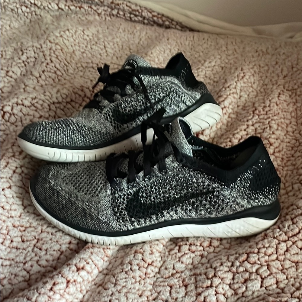 Nike Black and White Knit Running Shoes